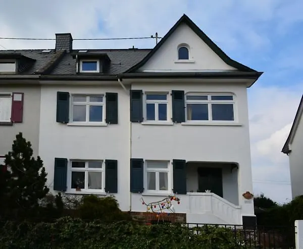 Apartamento Haus Zum Rhein *